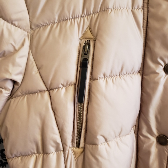 Lucky Brand Women's Belted Winter Puffer Long Coat Size Medium - Picture 8 of 15